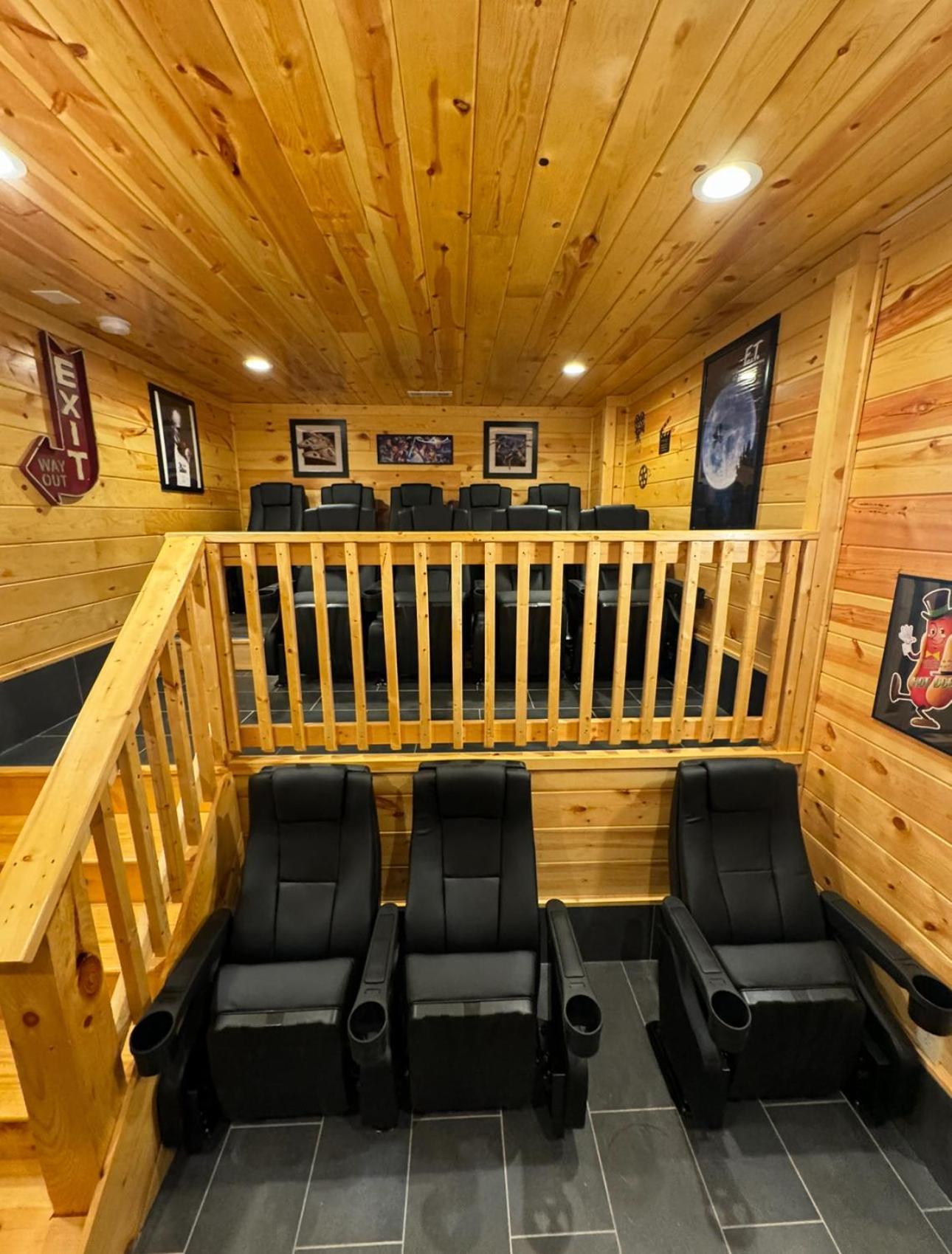 Вілла Hawk'S View Log Cabin -Mountains In Gatlinburg. Екстер'єр фото